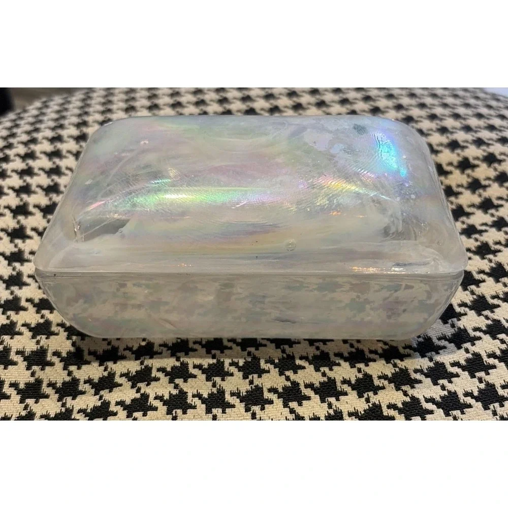 VTG White Opulent Glass W/ Lid iridescent Trinket Vanity Box‎ Swirl Beautiful